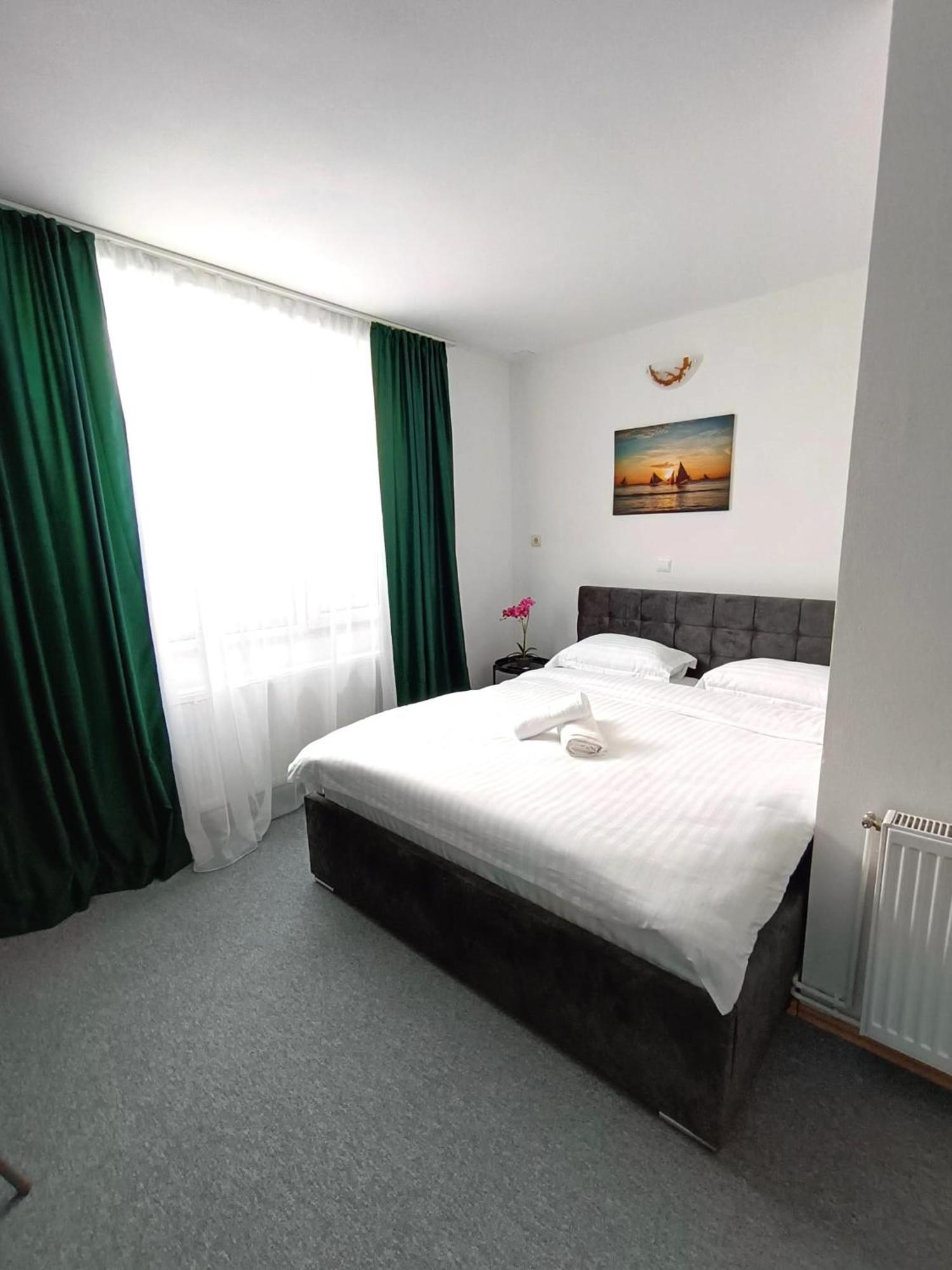Chic Boutique Dumbrava Appartement Sibiu Buitenkant foto