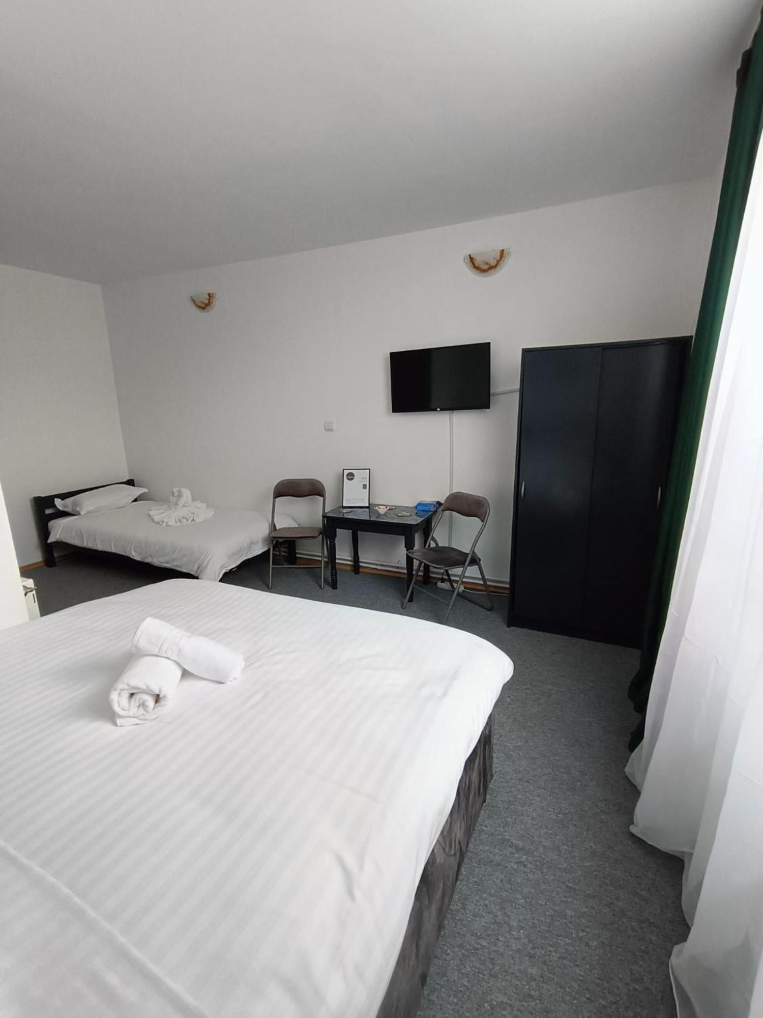 Chic Boutique Dumbrava Appartement Sibiu Buitenkant foto